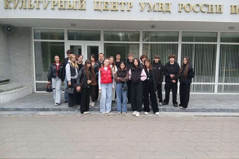 Патриотическое воспитание на практике: студенты АНПОО «СРШБ (колледж)» посетили Омский музей МВД